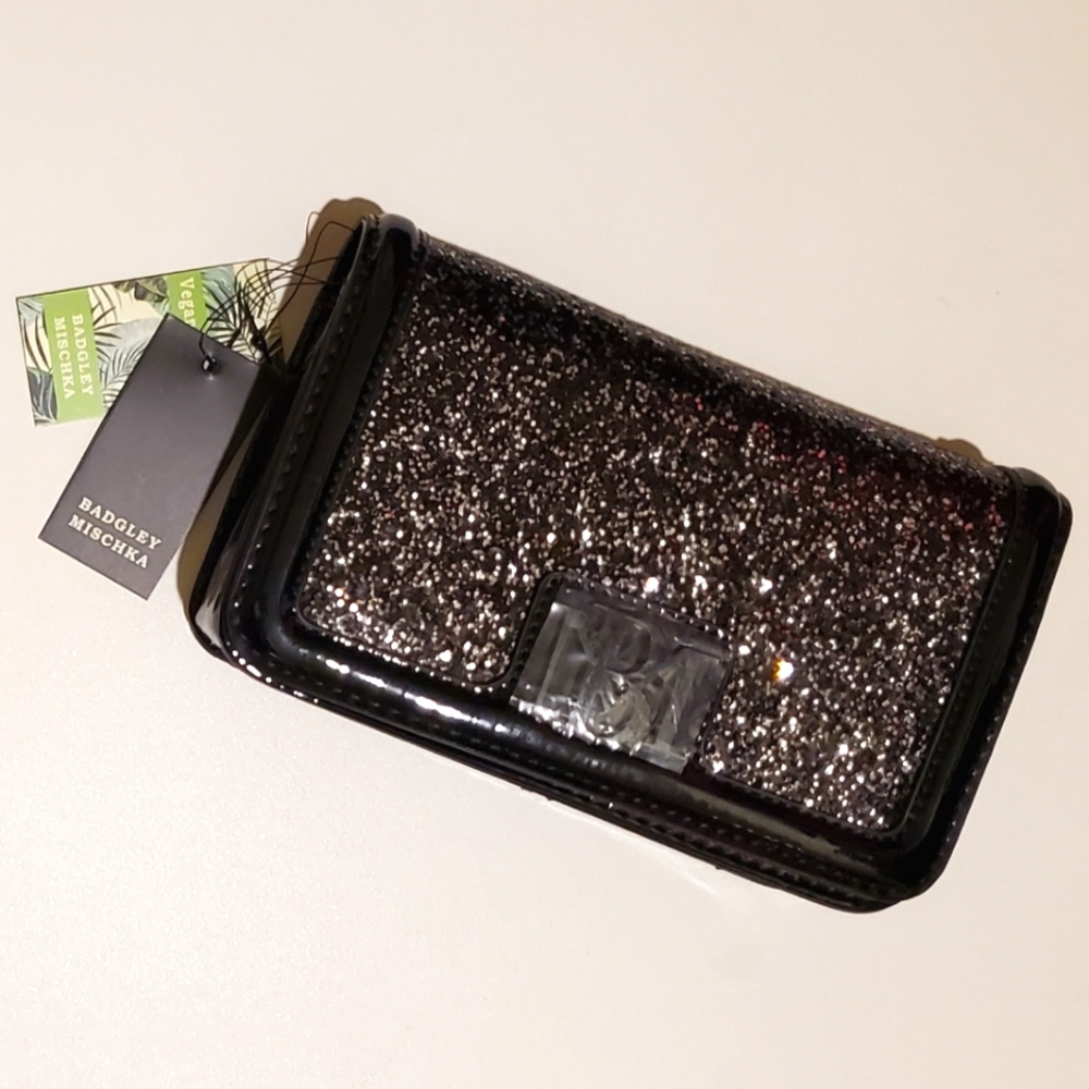 Badgley Mischka Women's Small Glittered Vegan Leather Crossbody/Clutch Bag